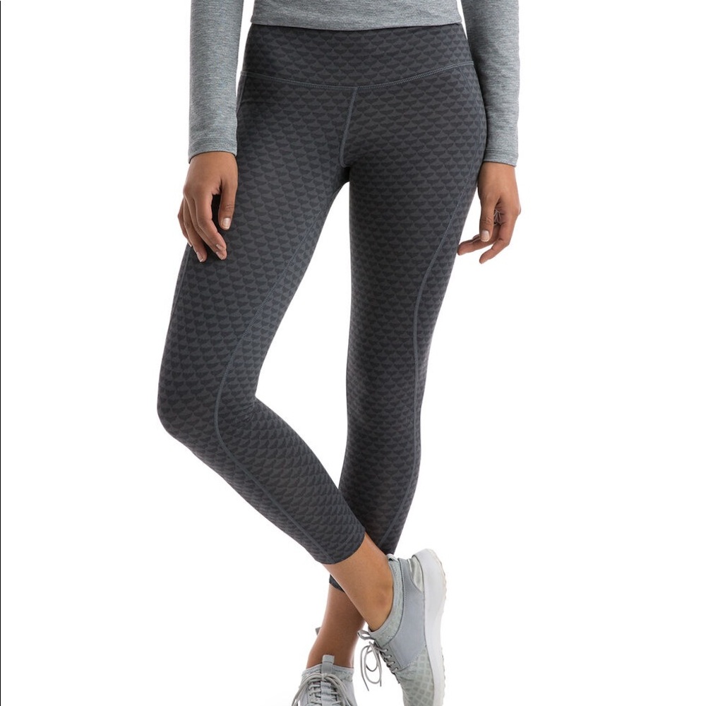 Vineyard Vines Whale Performance Leggings
